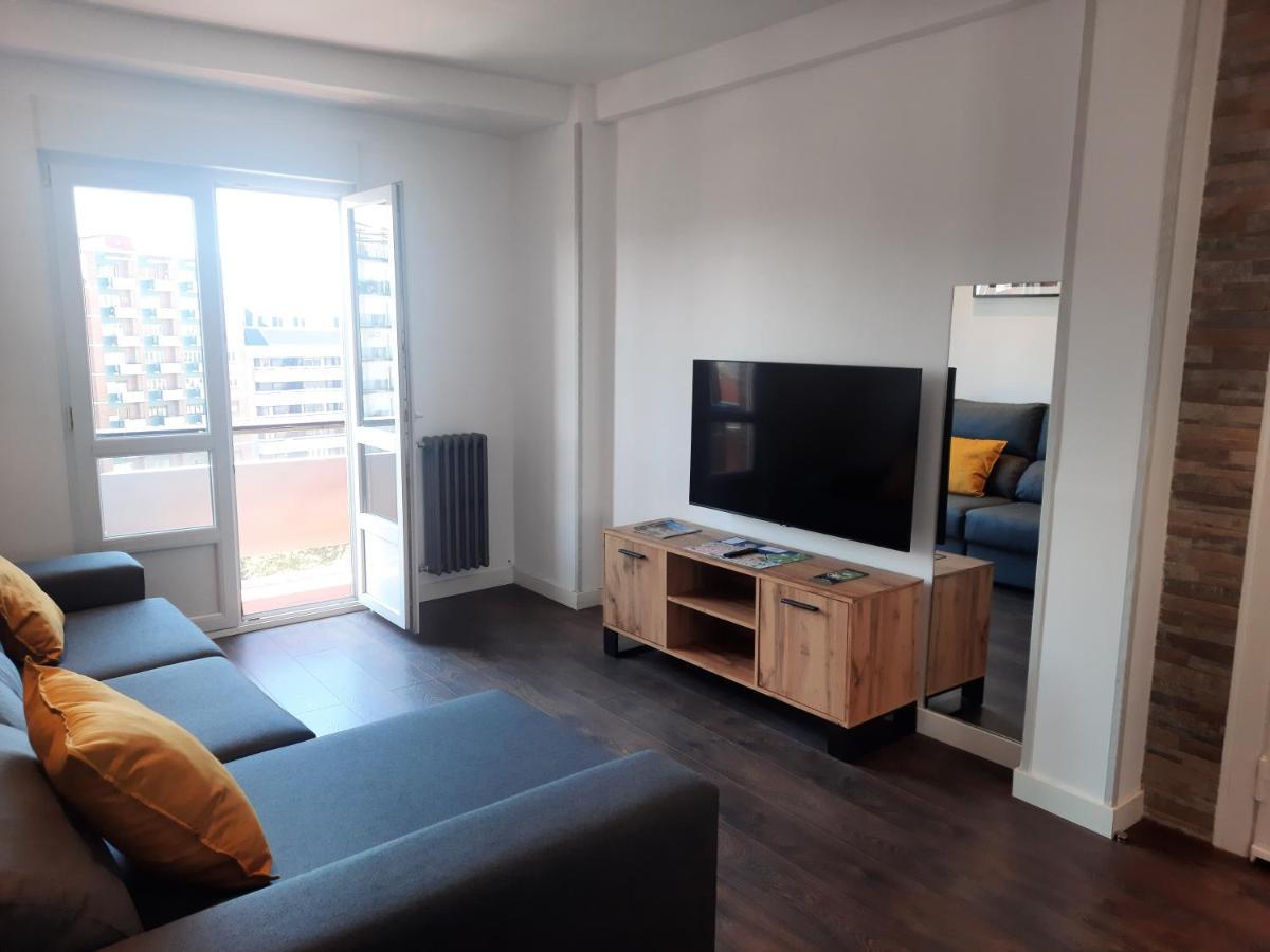 Apartamento Centro Gijon Con Wifi Gratis Y Parking Publico Proximo Incluido Exterior photo
