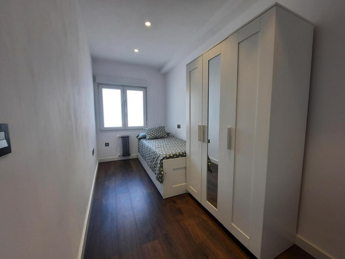 Apartamento Centro Gijon Con Wifi Gratis Y Parking Publico Proximo Incluido Exterior photo