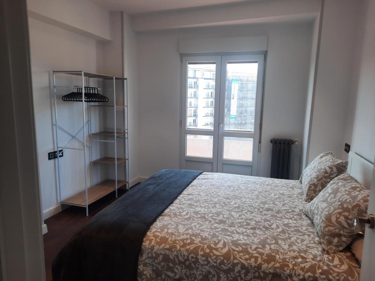 Apartamento Centro Gijon Con Wifi Gratis Y Parking Publico Proximo Incluido Exterior photo